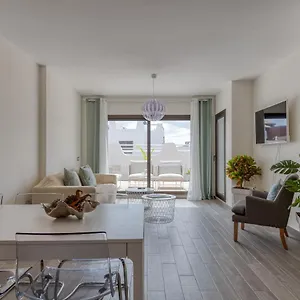 Homeforguest Flat With Large Terrace In Modern Residential Complex With Swimming Pool Apartment