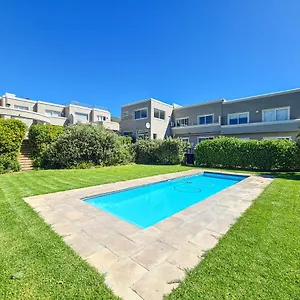 The Beachclub 17 Apartment Hout Bay