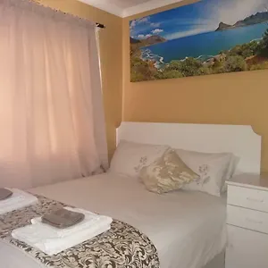 Onyx On Sycamore Homestay Cape Town