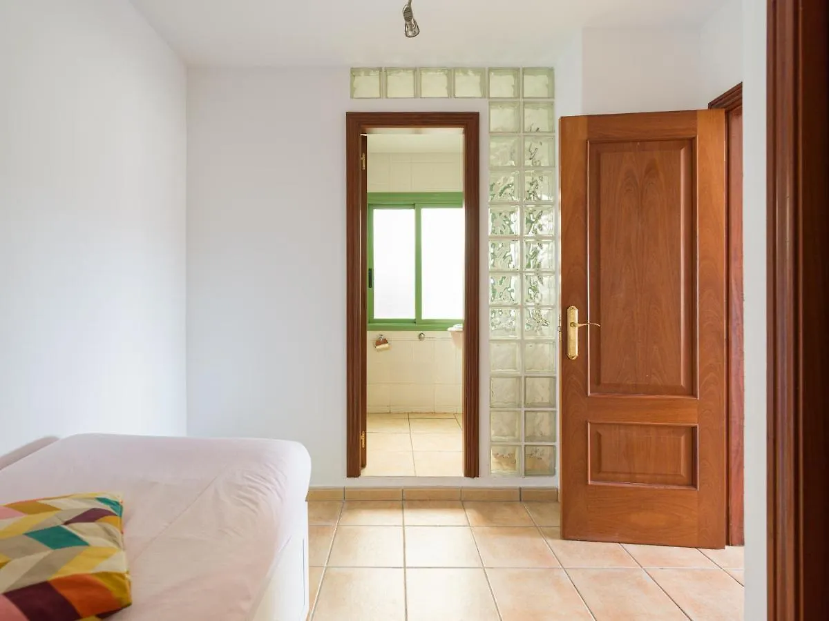 Homeforguest Apartamento Con Piscina En Caleta De Fuste 0*,