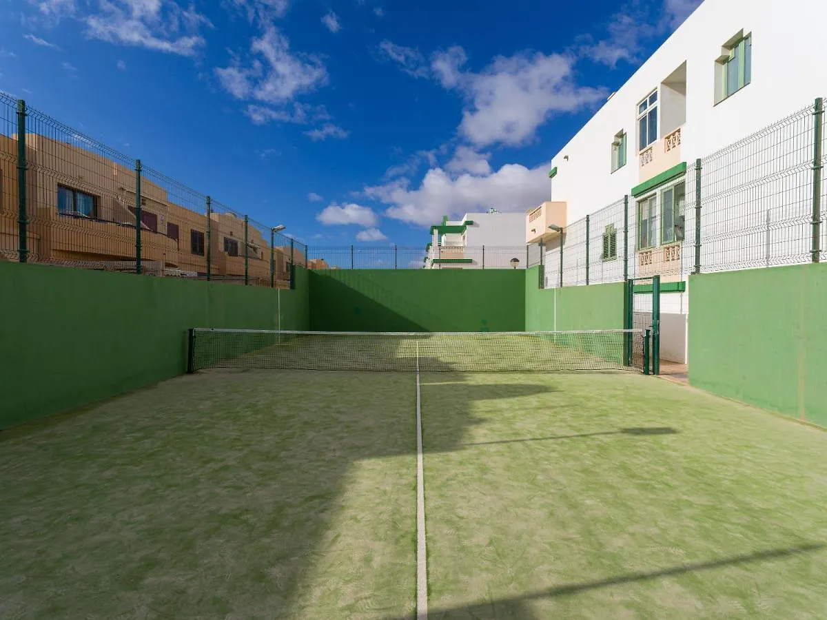 Homeforguest Apartamento Con Piscina En Caleta De Fuste 0*,
